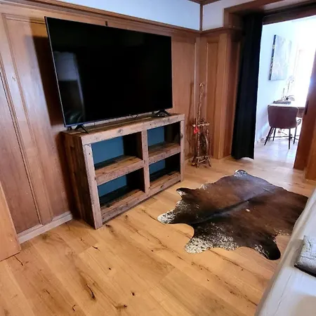 Fewo's Und Apartment's Blaues Haus Appartamento