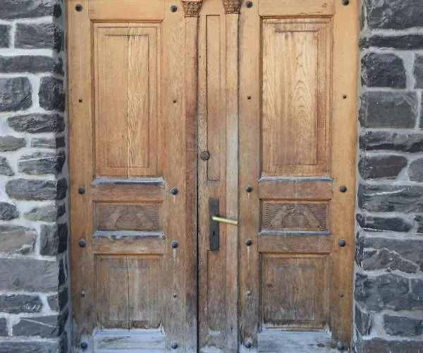 Fewo's Und Apartment's Blaues Haus 达沃斯