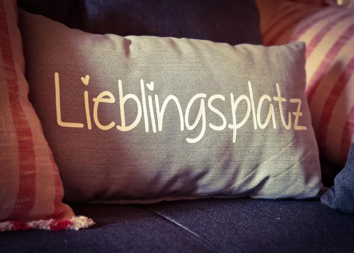 Fewo's Und Apartment's Blaues Haus * 达沃斯